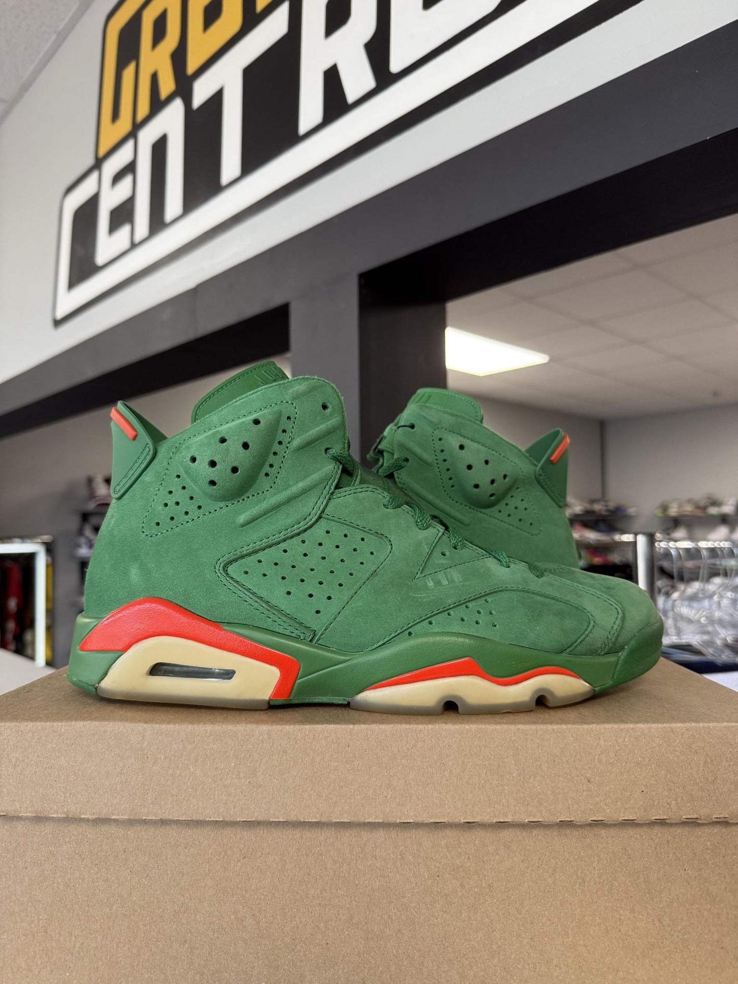Jordan 6 "Green Gatorade" Used Size 9.5
