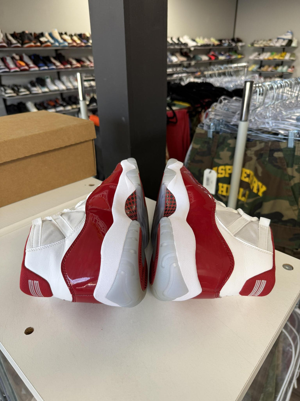 Jordan 11 "Cherry" Used Size 9