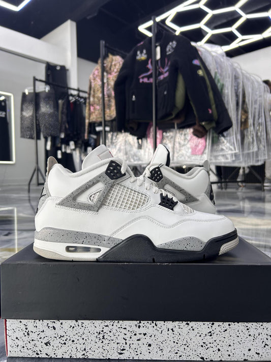 Jordan 4 "White Cement" Used Size 11.5
