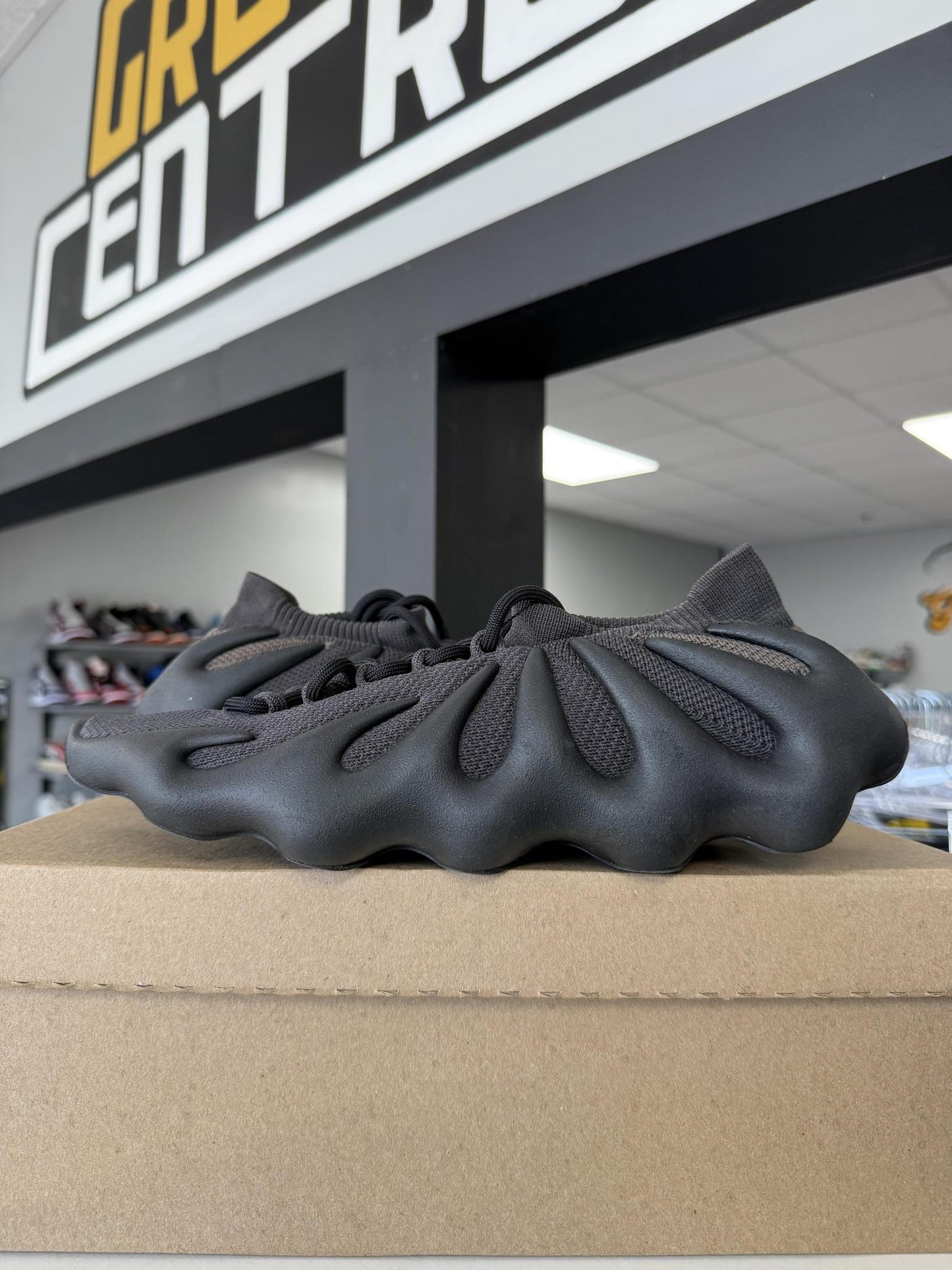 Yeezy 450 "Dark Slate" Used Size 11