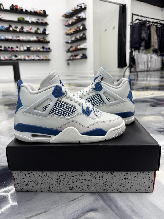 Jordan 4 Military Blue Used Size 6Y/7.5W