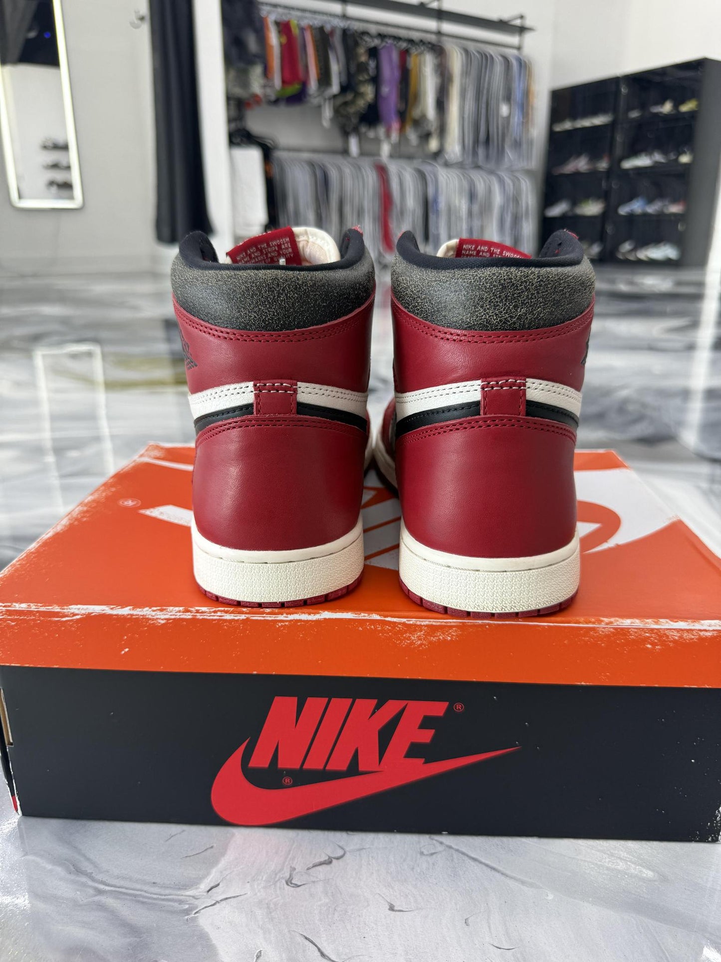 Jordan 1 Reimagined "Lost & Found/Chicago" Used Size 11.5