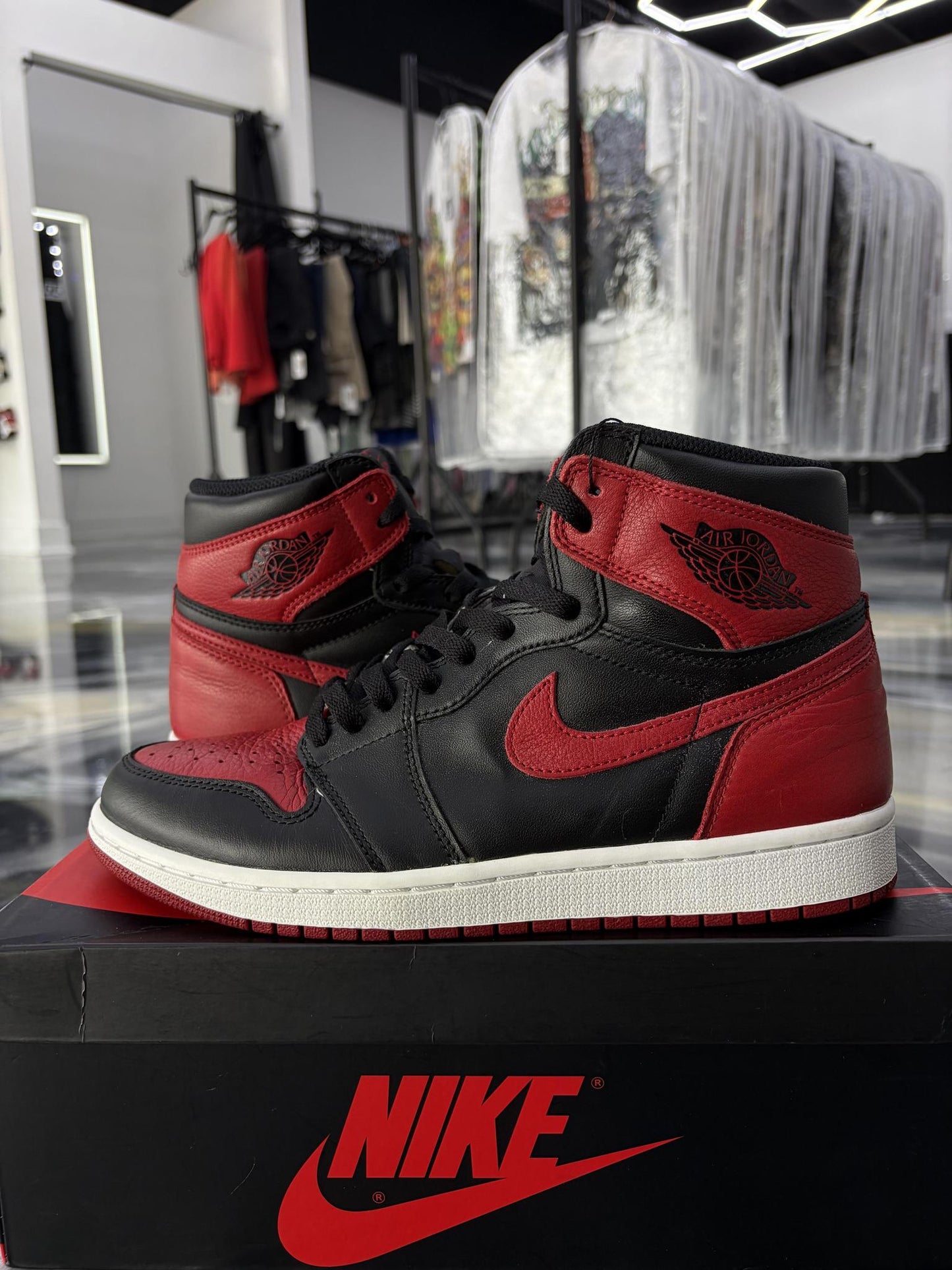 Jordan 1 "Bred 2016" Used Size 9.5