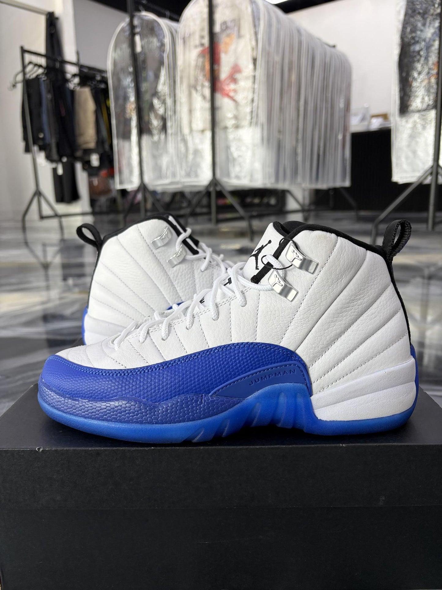 Jordan 12 "Blueberry" Used Size 6Y/7.5W