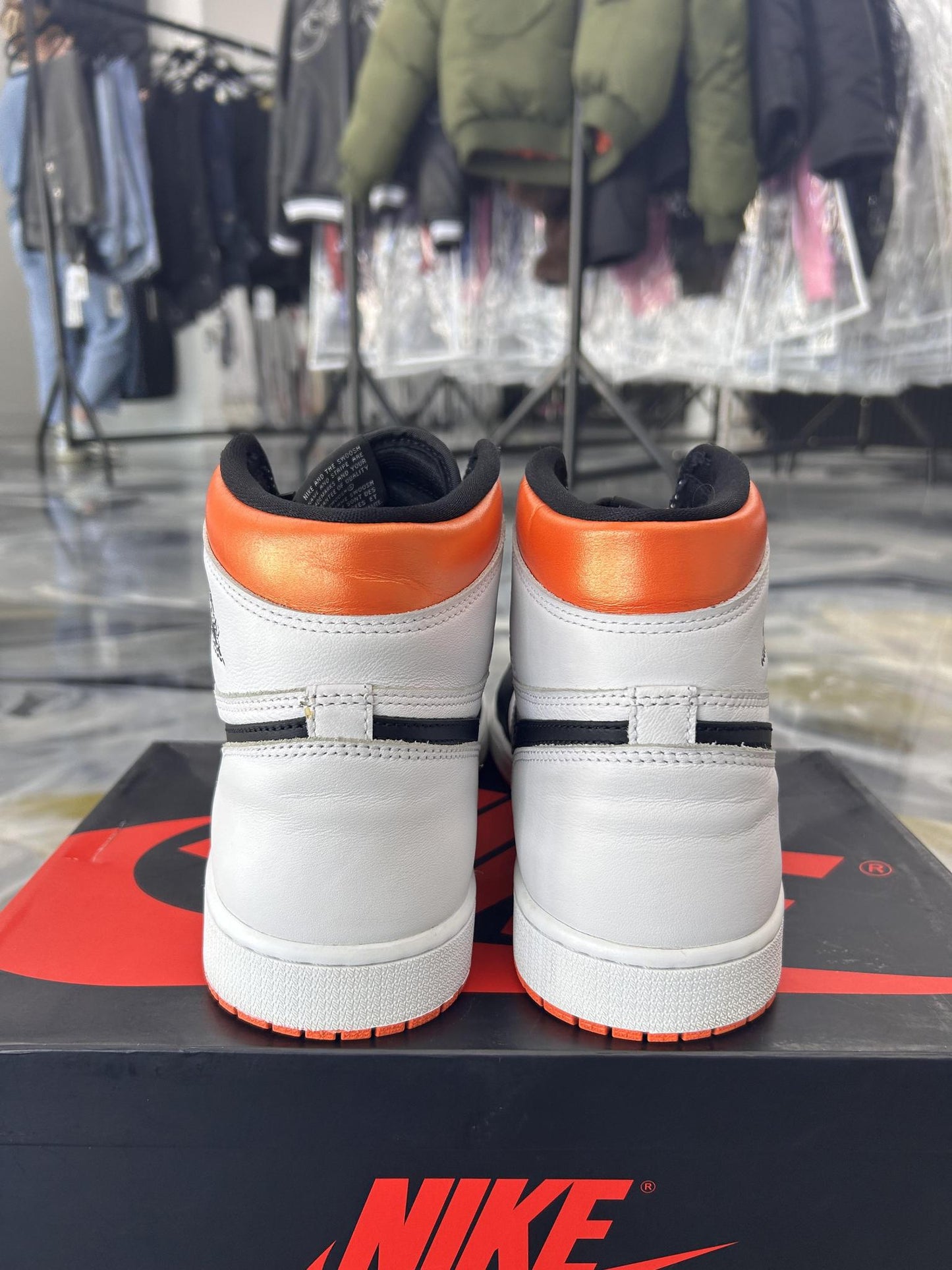 Jordan 1 "Electro Orange" Used Size 12