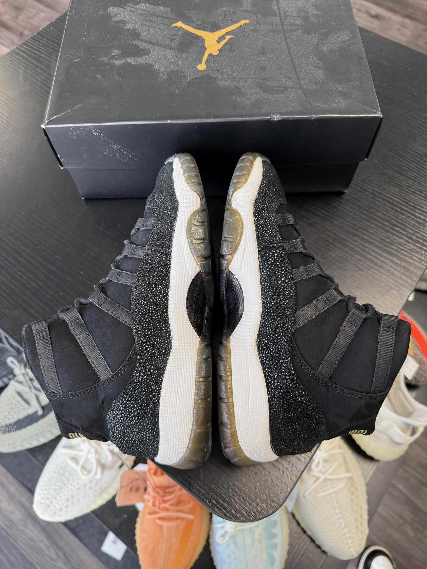 Jordan 11 "Heiress Black" Used Size 5.5Y/7W