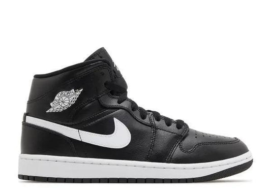 Jordan 1 Mid "Black White"