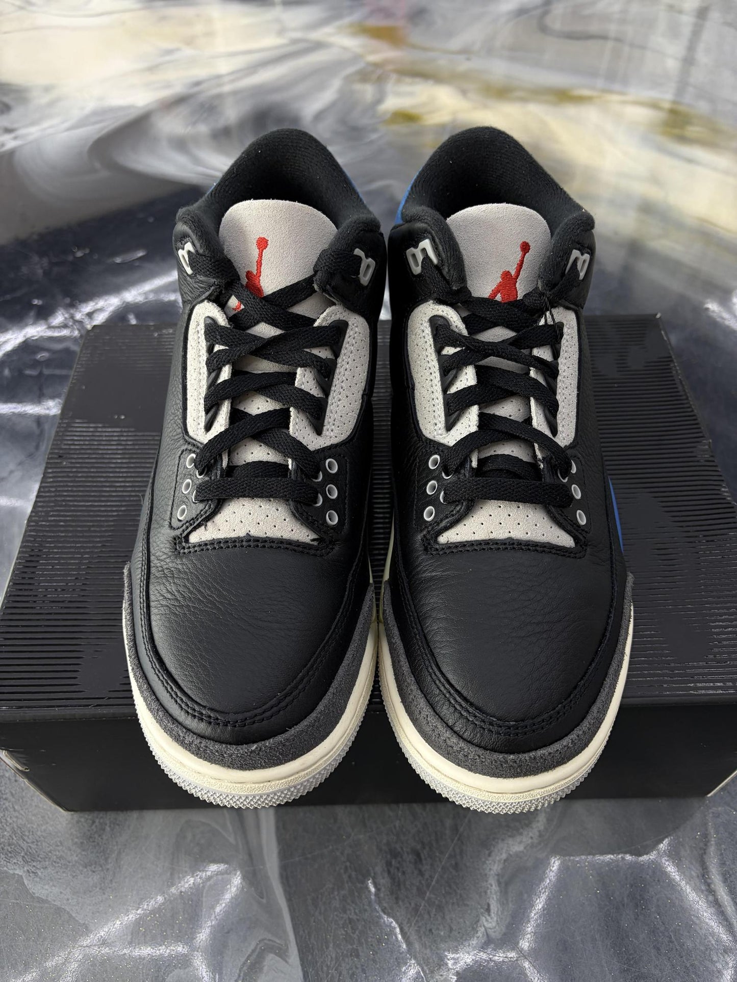 Jordan 3 "Rare Air" Used Size 8