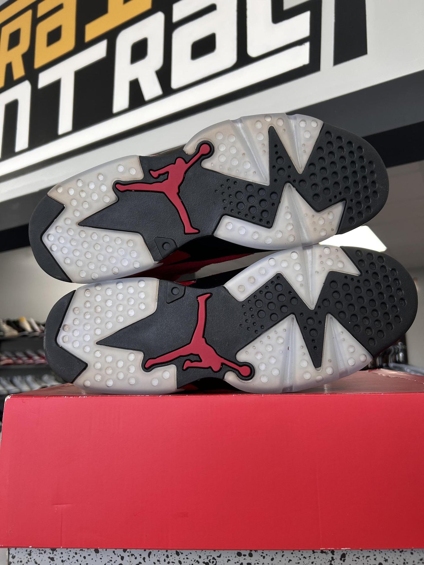 Jordan 6 "Toro" Used Size 12