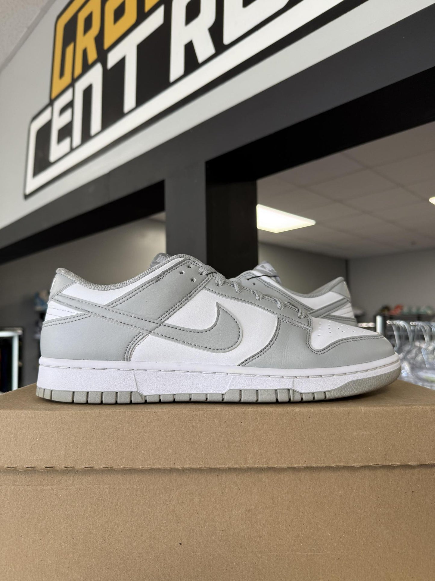 Nike Dunk Low "Grey Fog" Used Size 10