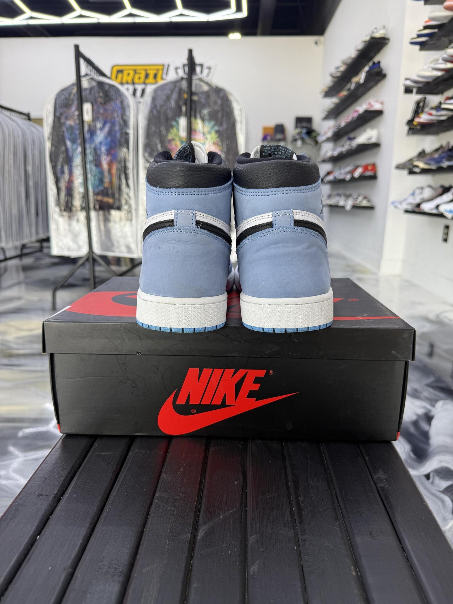 Jordan 1 "University Blue" Used Size 12