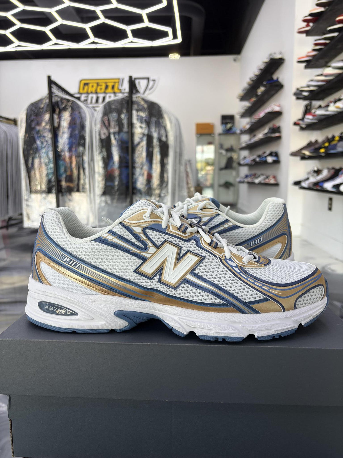 New Balance 740v2 "Heron Blue" Used Size 12