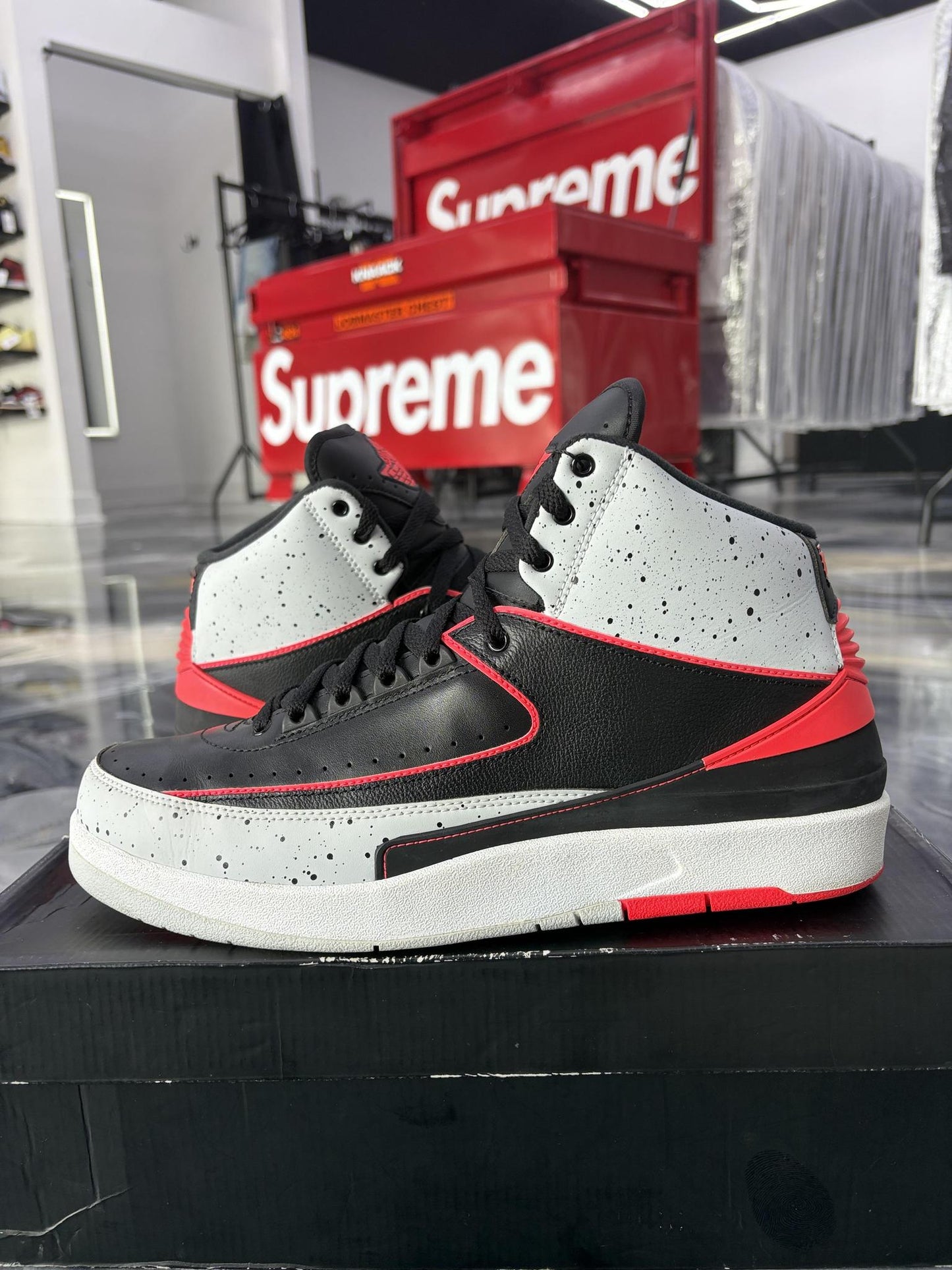 Jordan 2 "Infrared Cement" Used Size 11