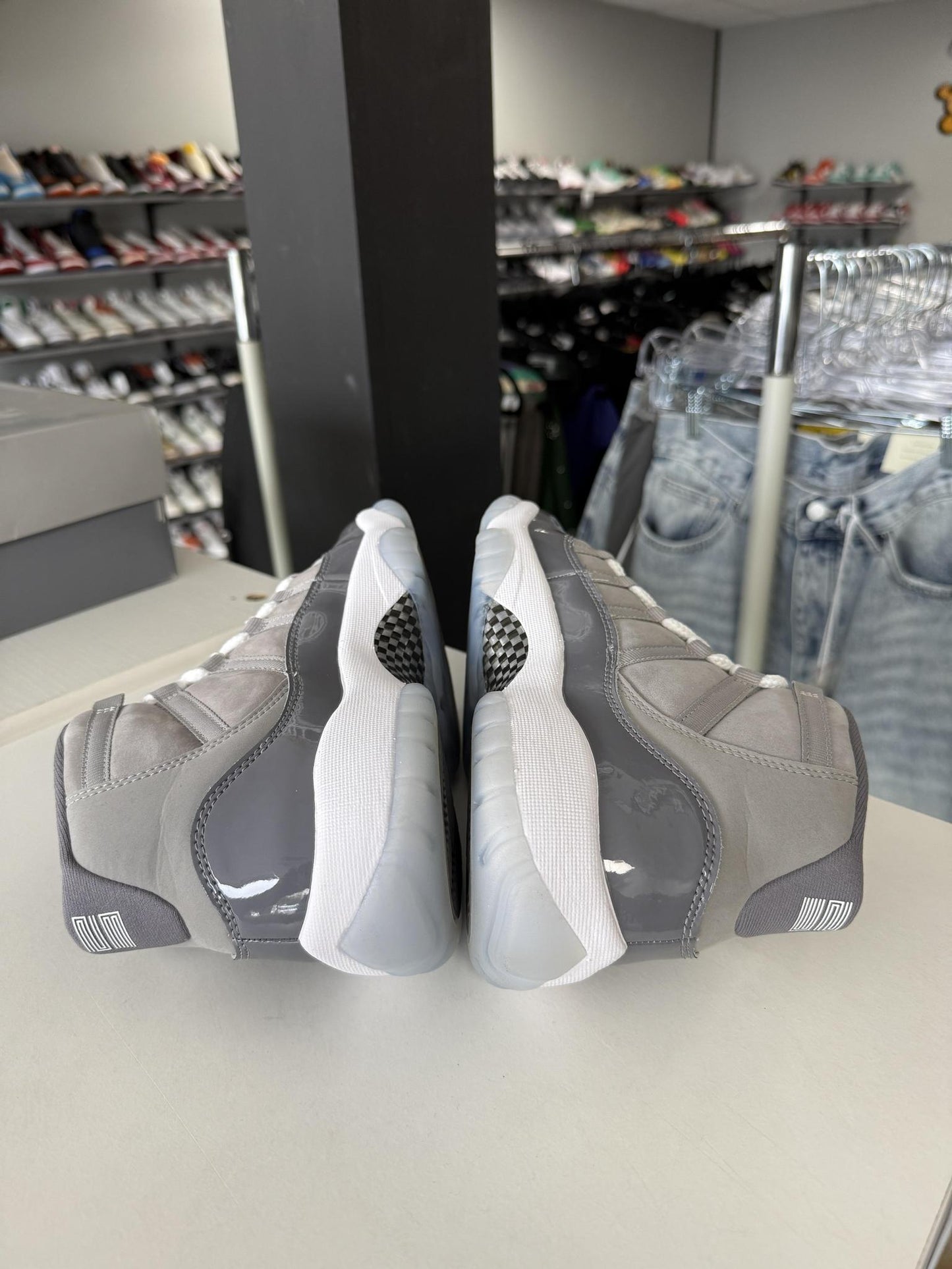 Jordan 11 "Cool Grey" Used Size 6.5Y/8W