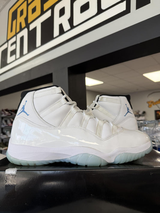 Jordan 11 "Legend Blue" Used Size 13