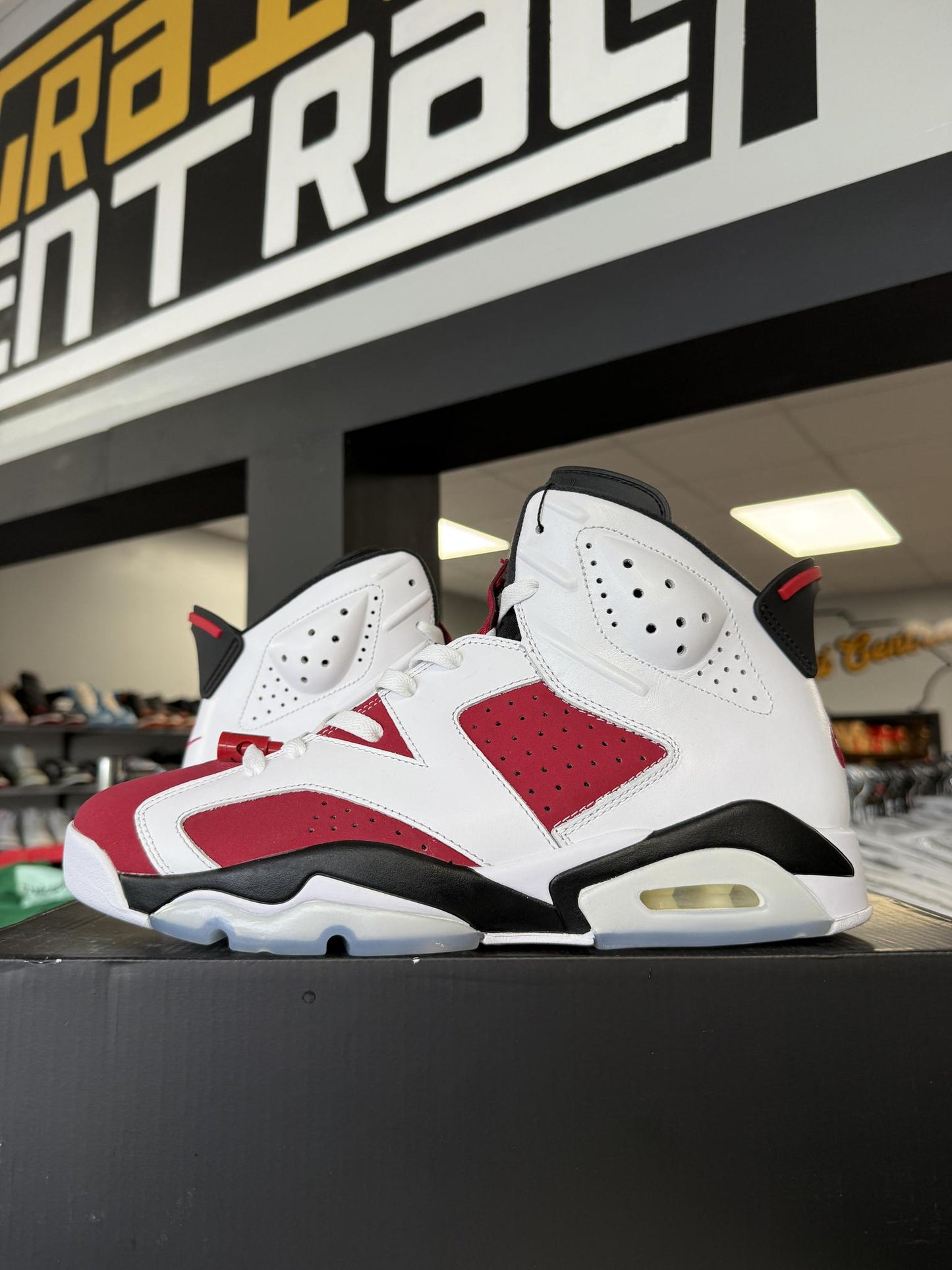 Jordan 6 "Carmine" Used Size 11
