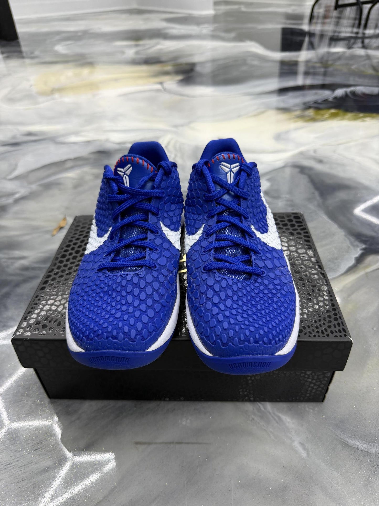 Kobe 6 Dodgers Used 7Y/8.5W