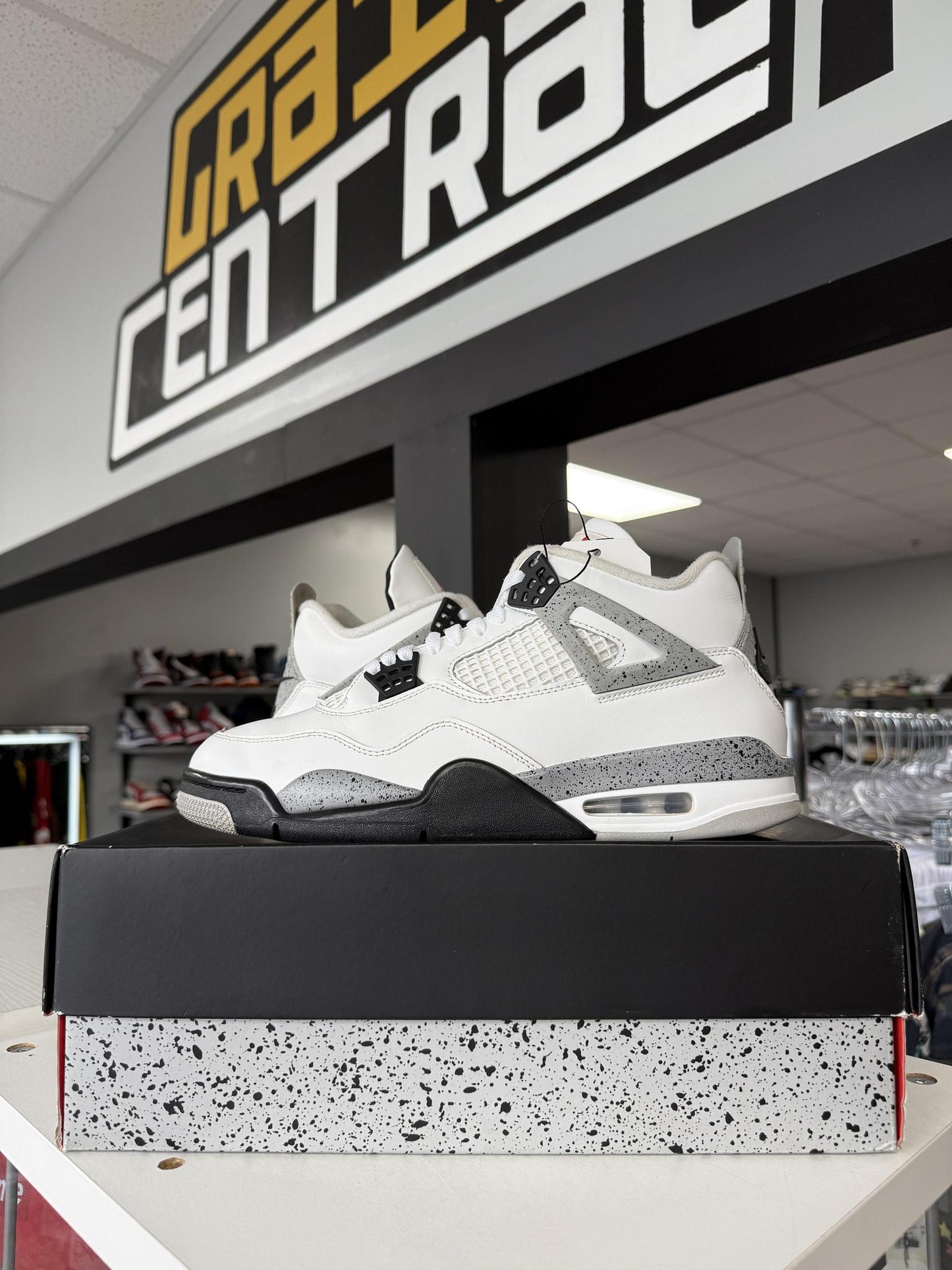 Jordan 4 "White Cement" Used Size 11