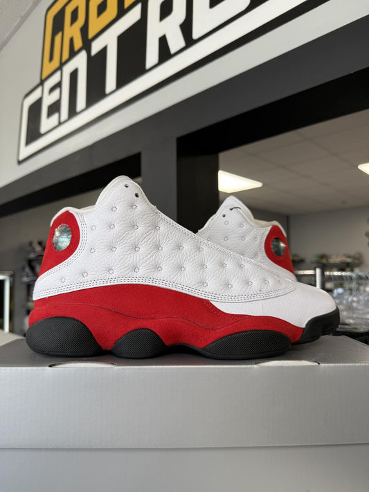 Jordan 13 "Chicago" Used Size 9