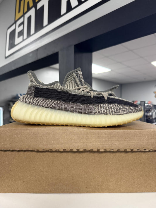 Yeezy 350 V2 "Zyon" Used Size 9.5