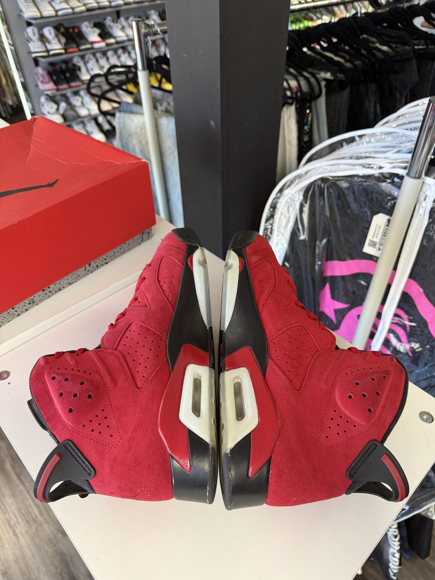 Jordan 6 "Toro" Used Size 12