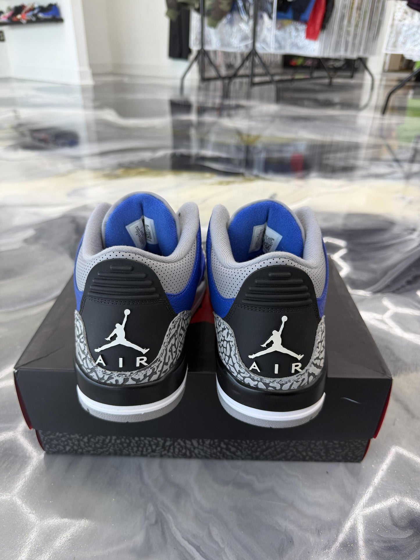Jordan 3 "Varsity Royal" Used Size 10