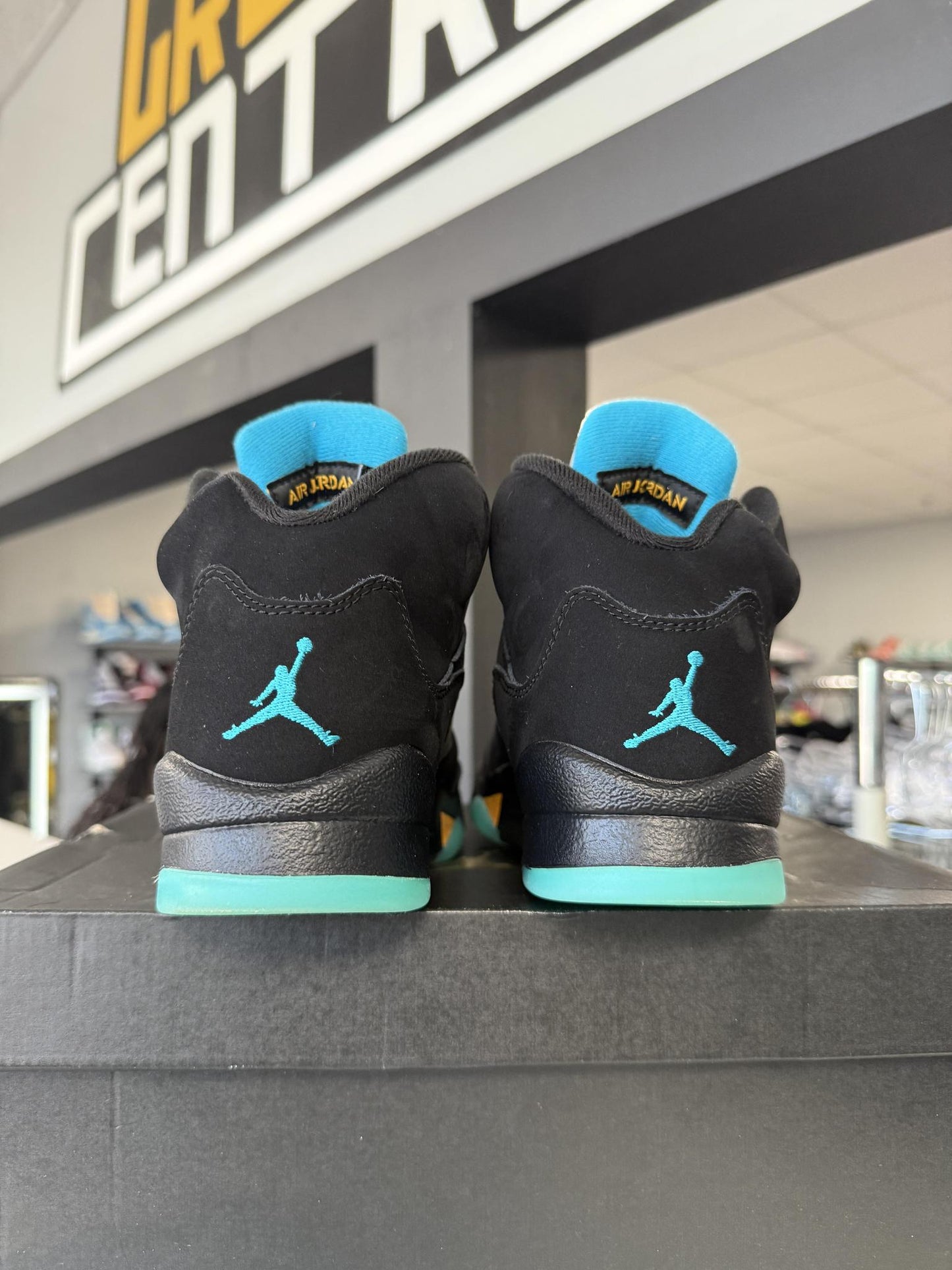 Jordan 5 "Aqua" Used Size 6Y/7.5W
