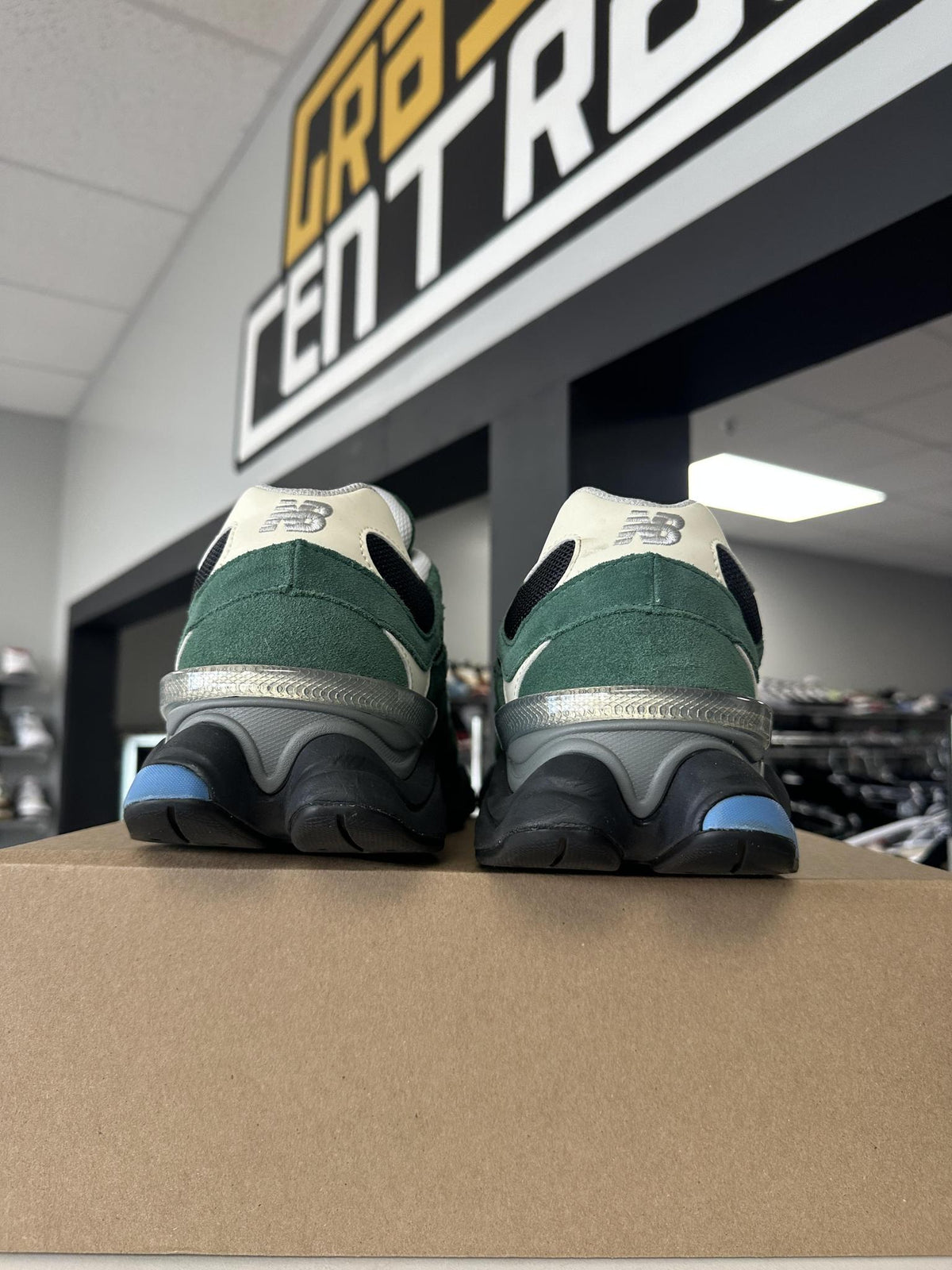 New Balance 9060 "Green Blue" Used Size 14