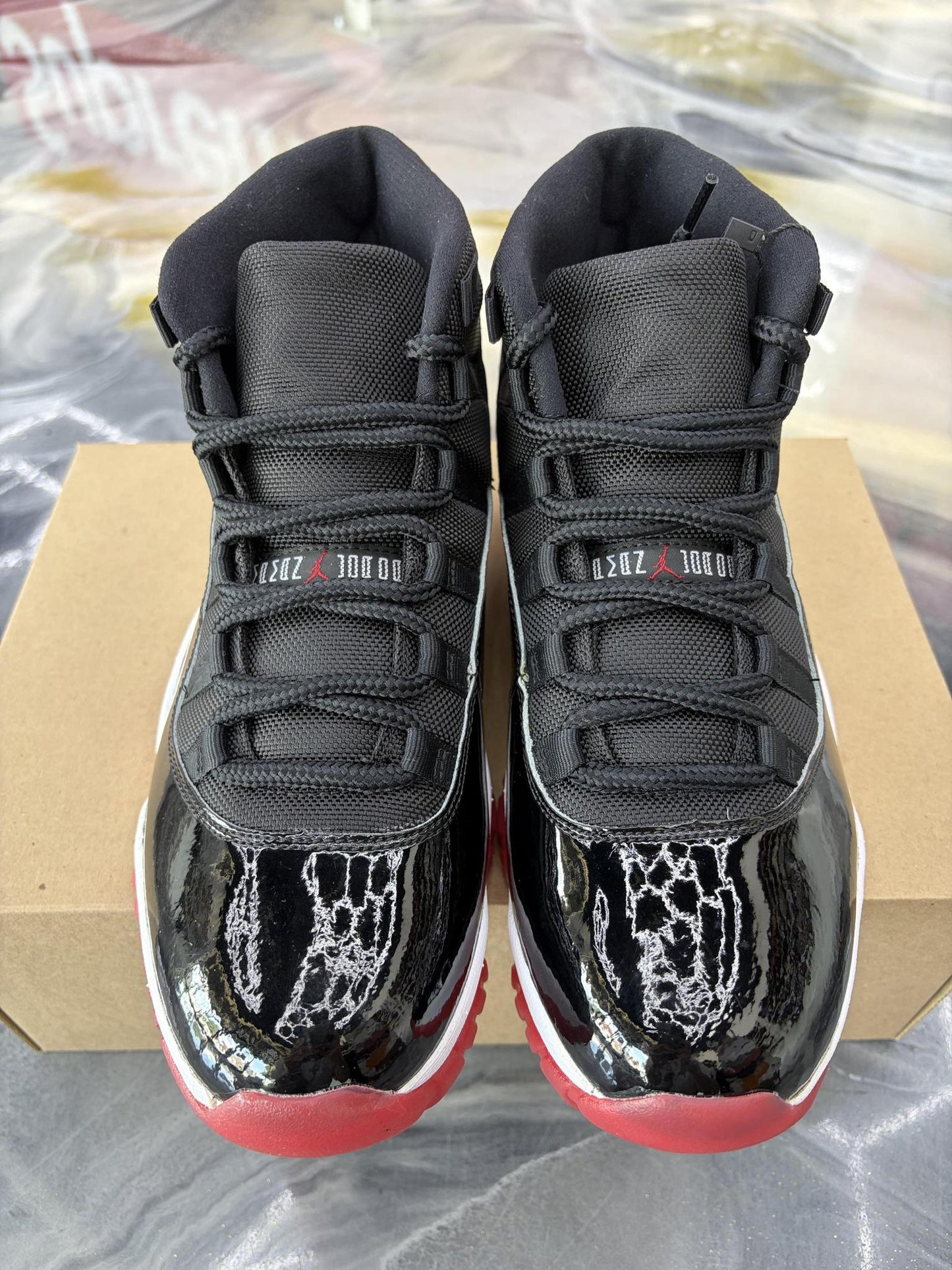 Jordan 11 "Bred" Used Size 9.5