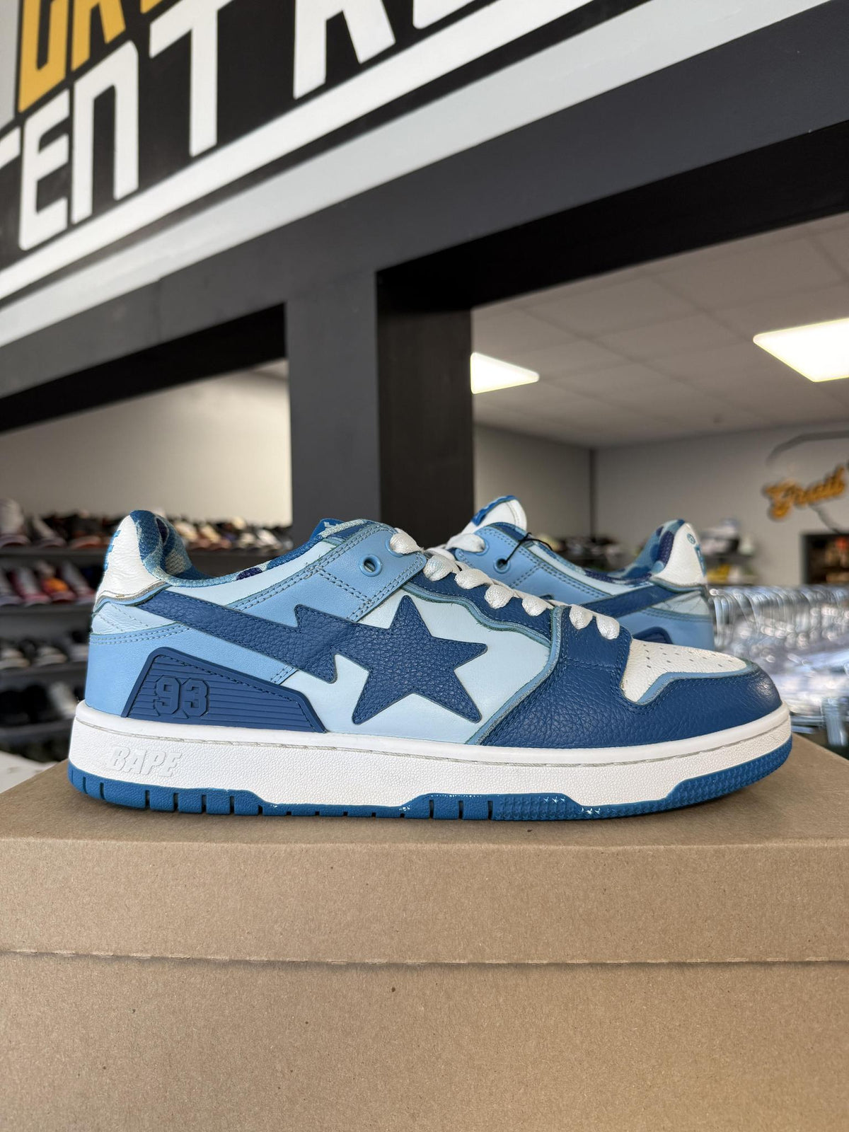 Bape Sk8 "Blue White" Used Size 9.5