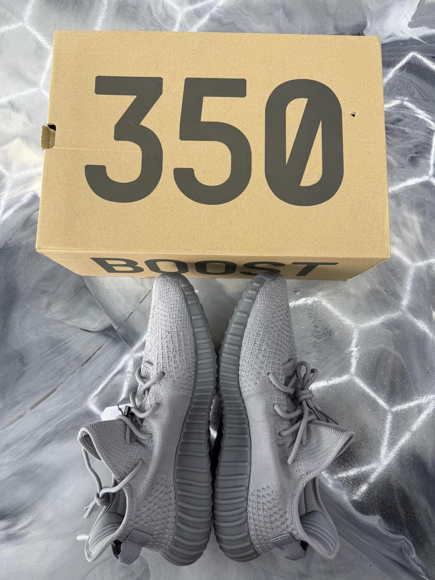 Adidas Yeezy 350 