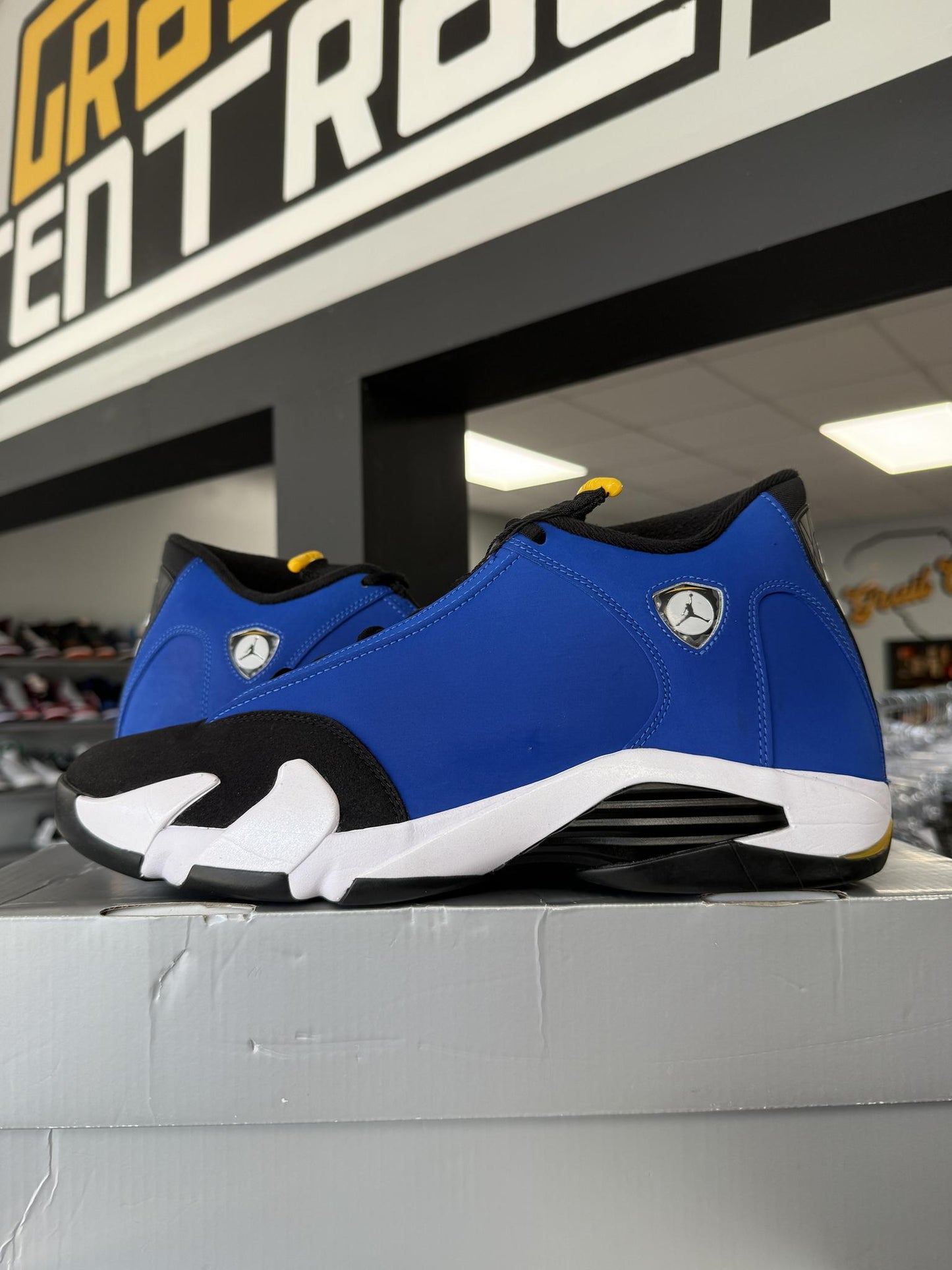 Jordan 14 "Laney" Used Size 13