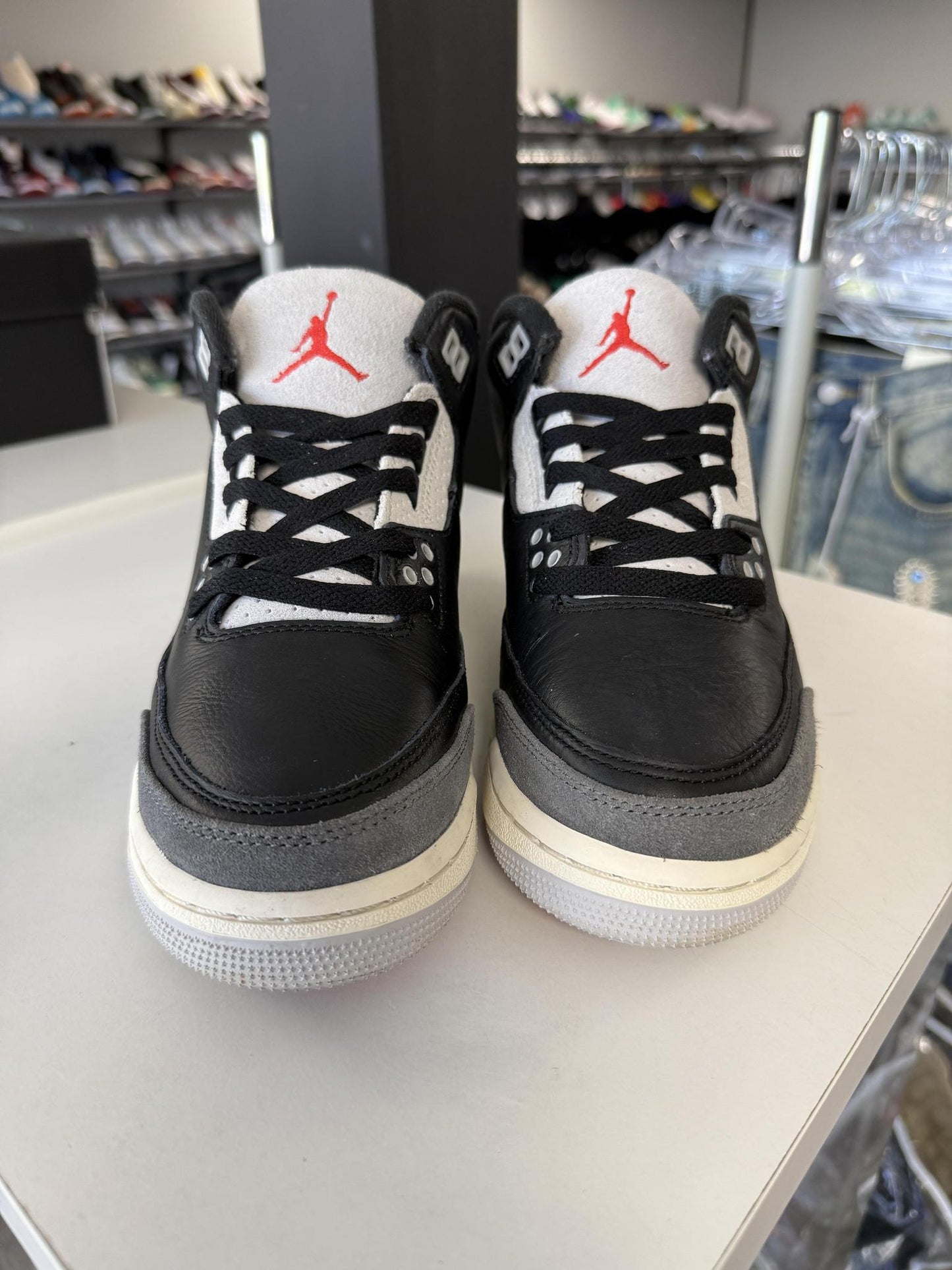 Jordan 3 Rare Air Used Size 6Y/7.5W