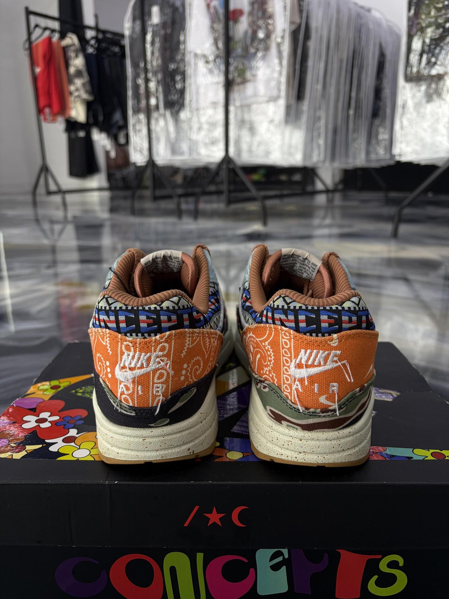 Nike Air Max 1 Concepts "Heavy" Used Size 9.5
