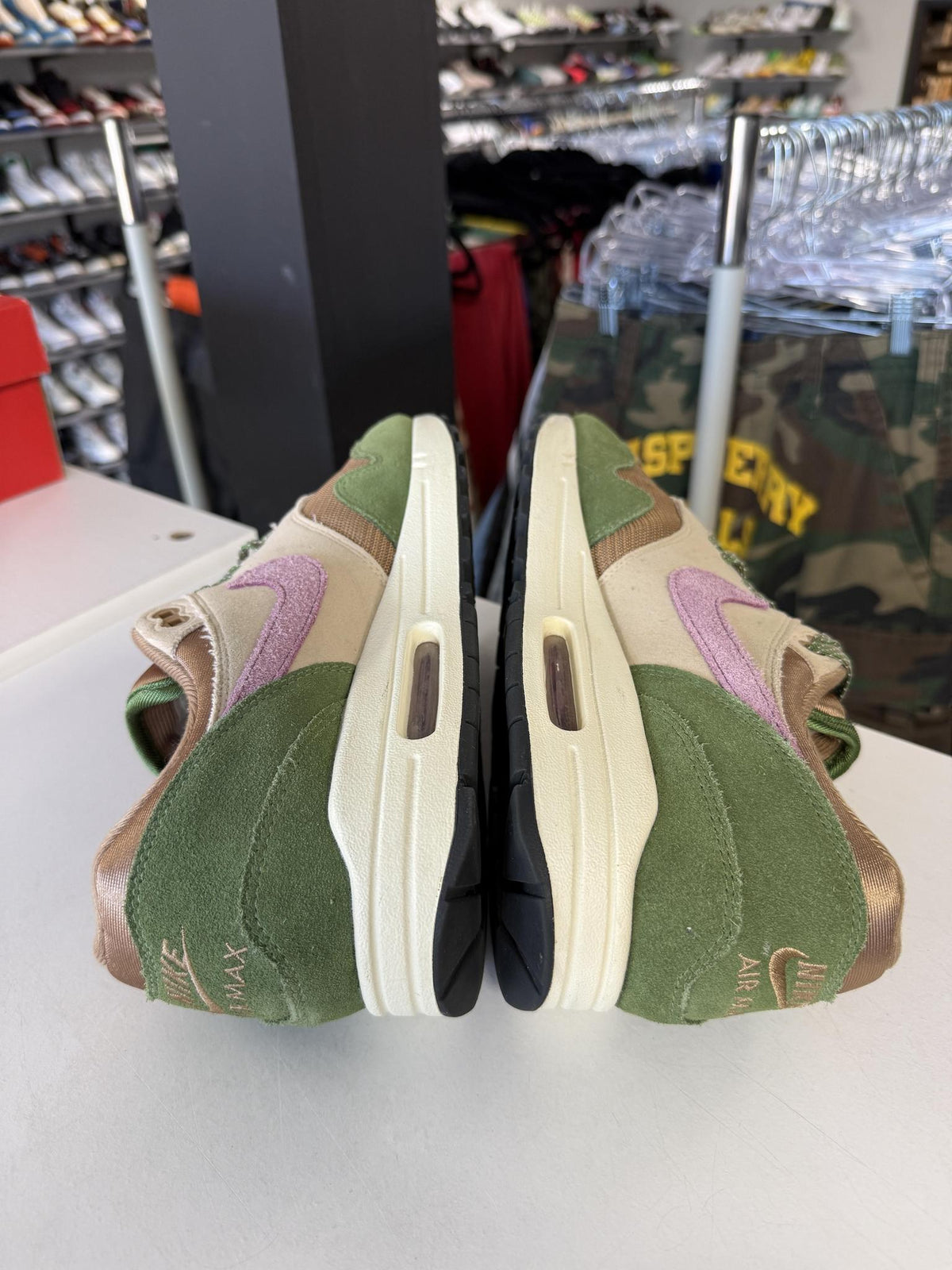 Nike AM1 "Treeline" Used Size 9.5
