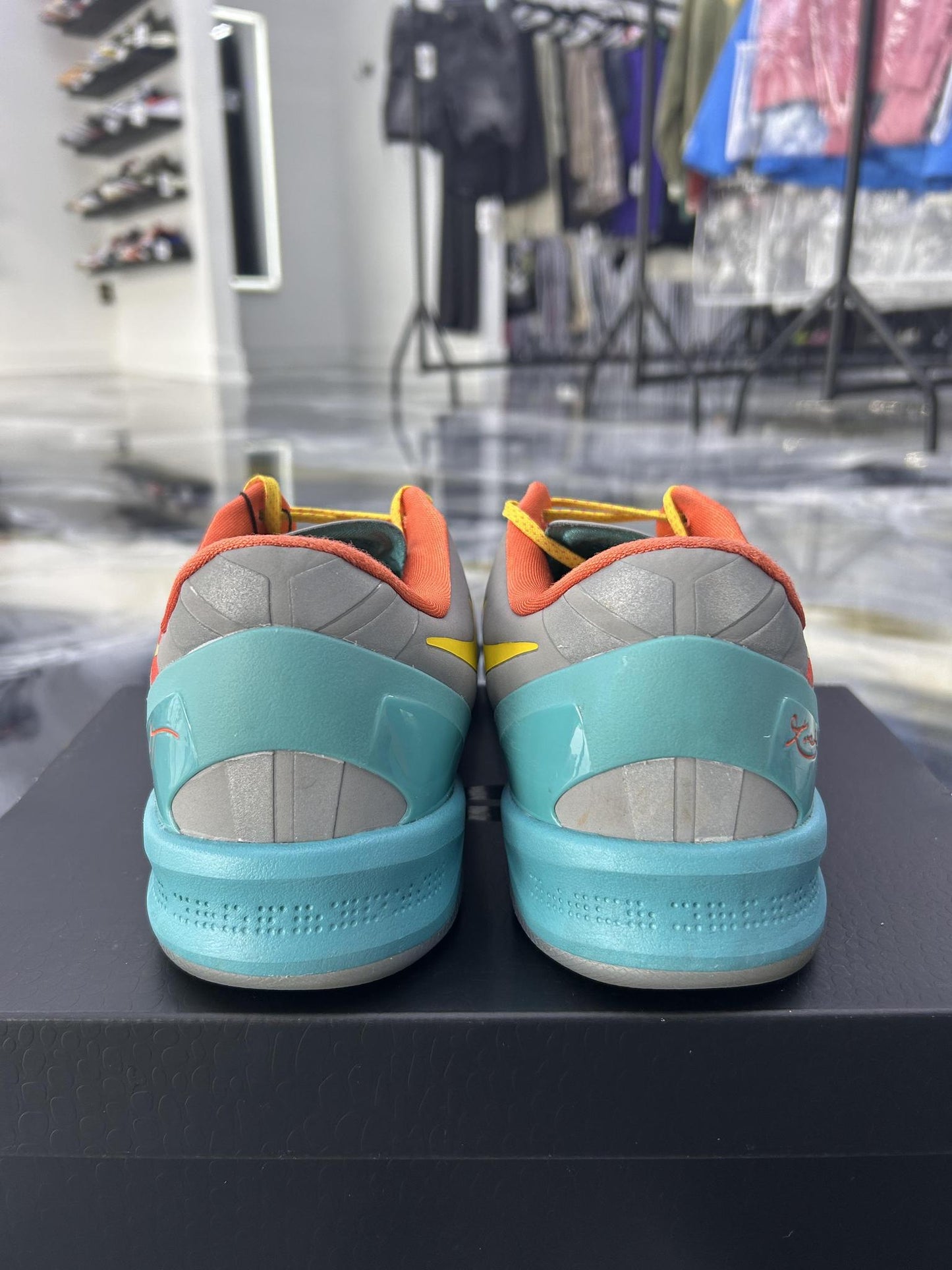 Kobe 8 Protro "Venice Beach" Used Size 12