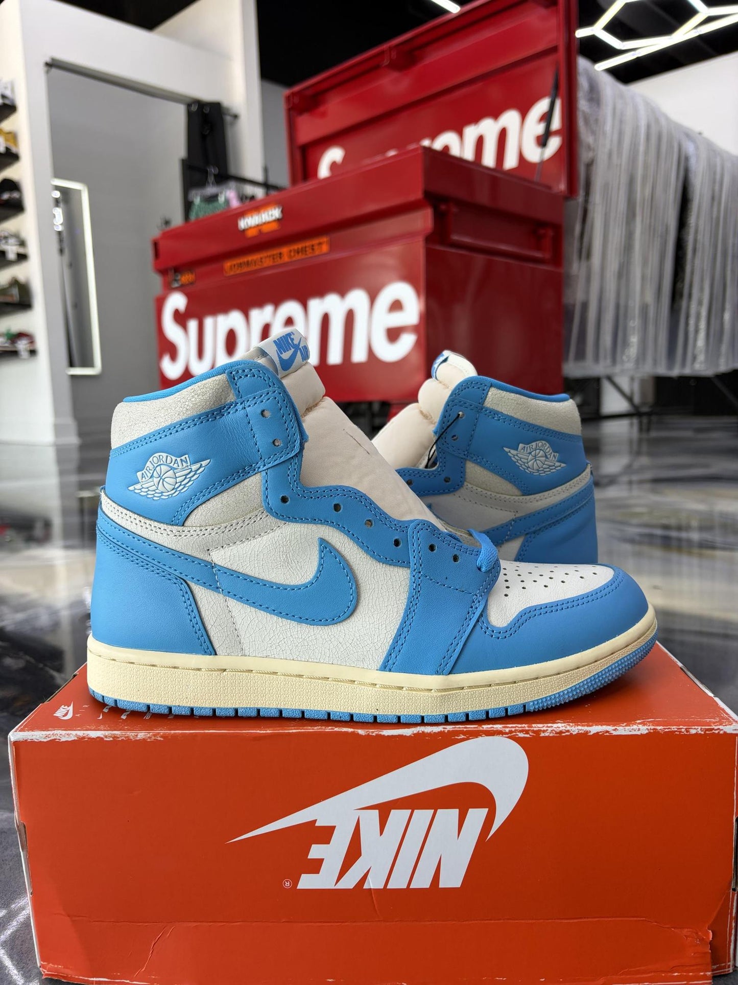Jordan 1 High "UNC Reimagined" Used Size 8