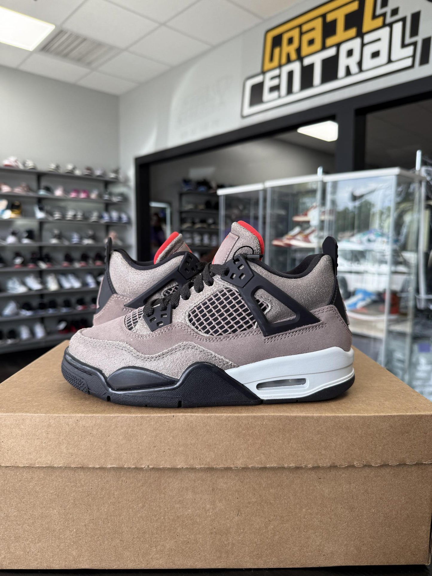 Jordan 4 "Taupe Haze" Used Size 4Y/5.5W