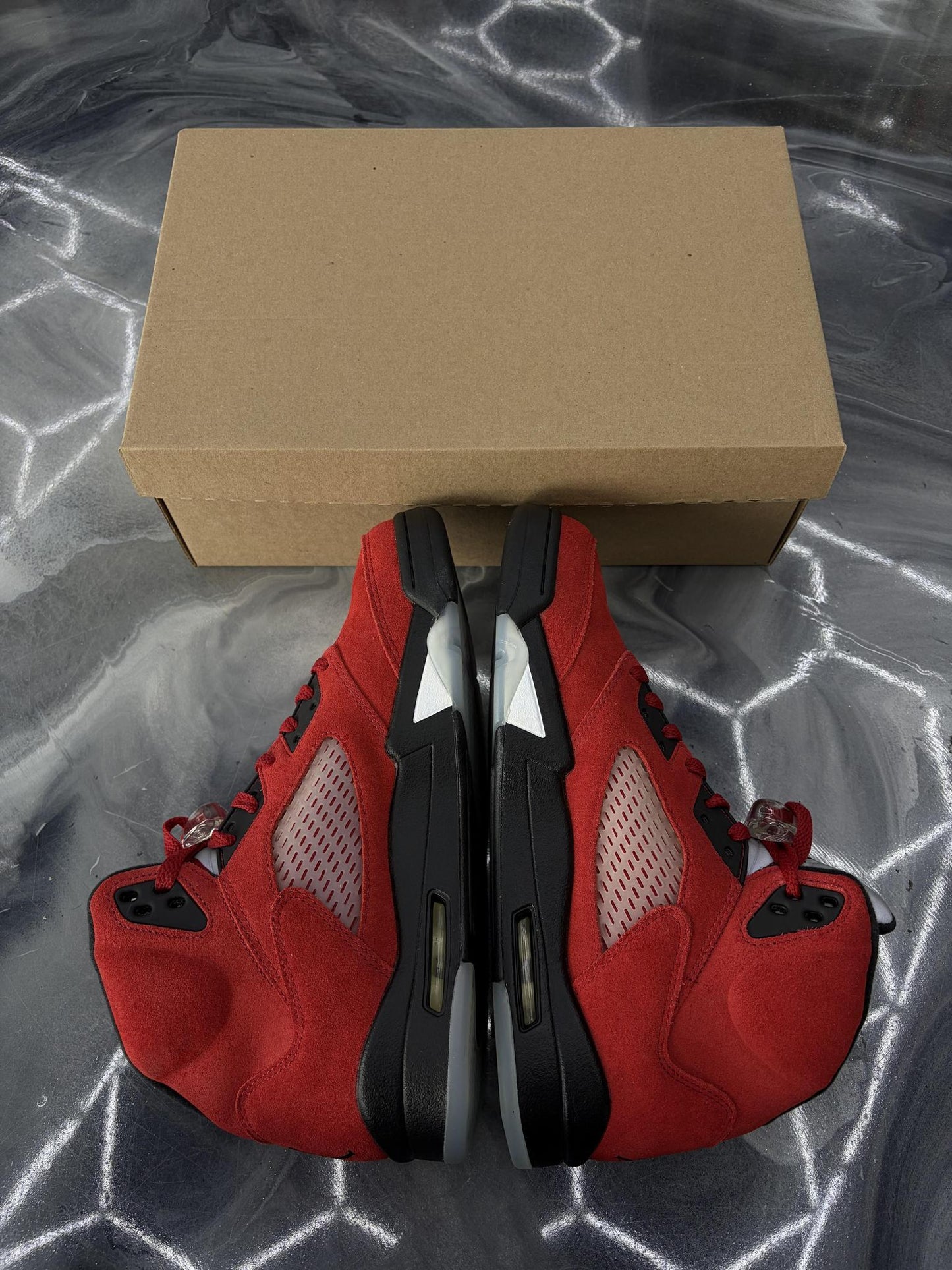Jordan 5 "Raging Bull" Used Size 10.5