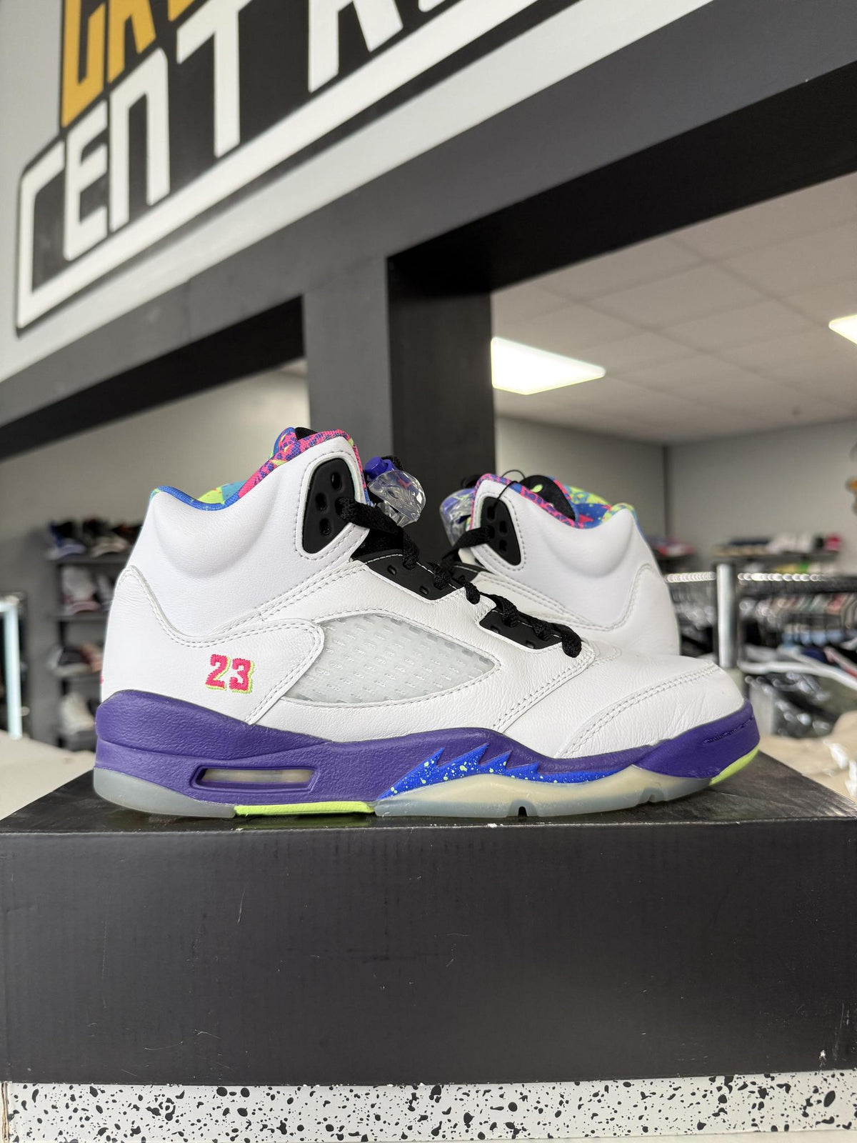 Jordan 5 "Alternate Bel Air" Used Size 5Y/6.5W
