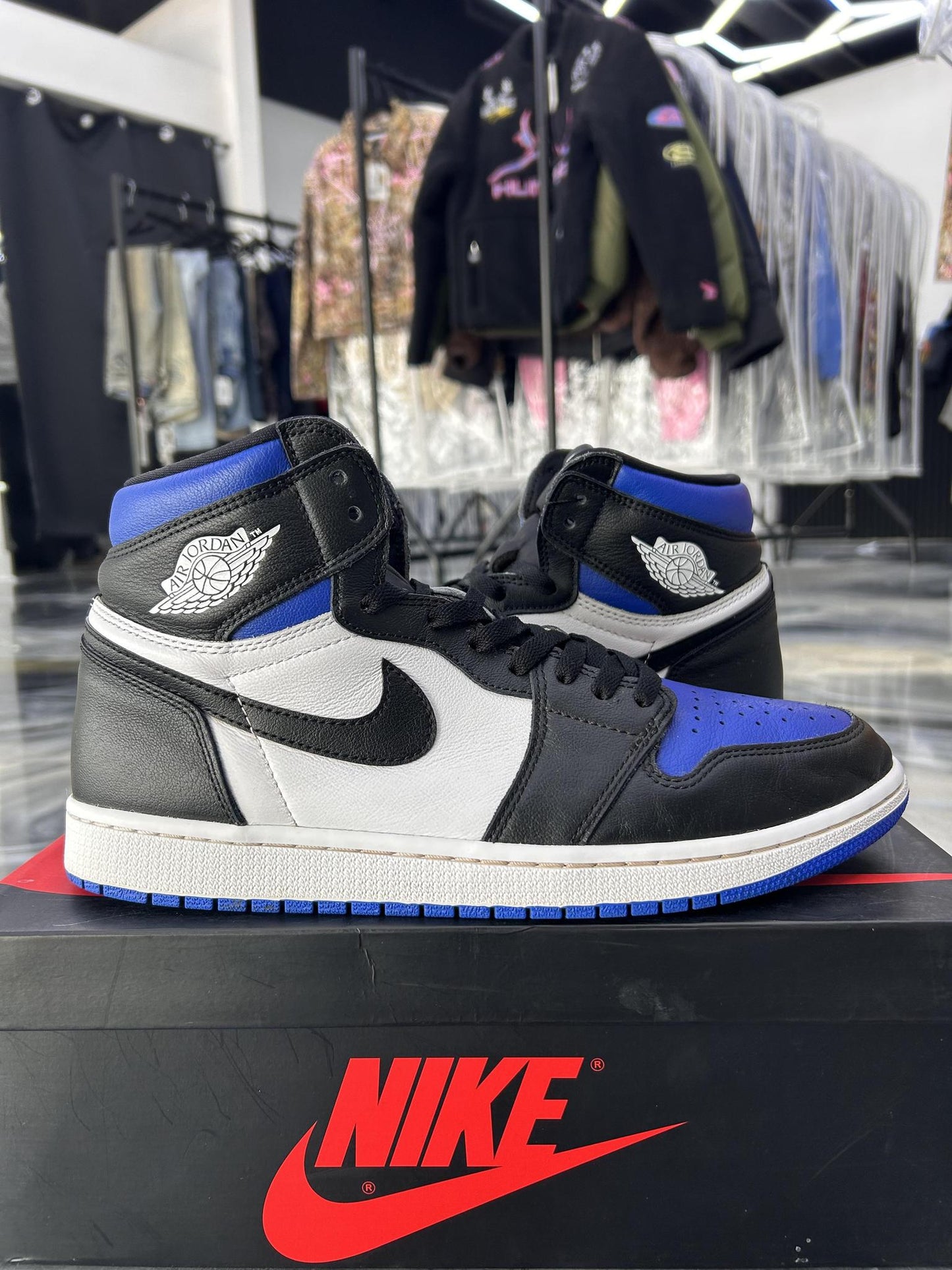 Jordan 1 High "Royal Toe" Used Size 11.5