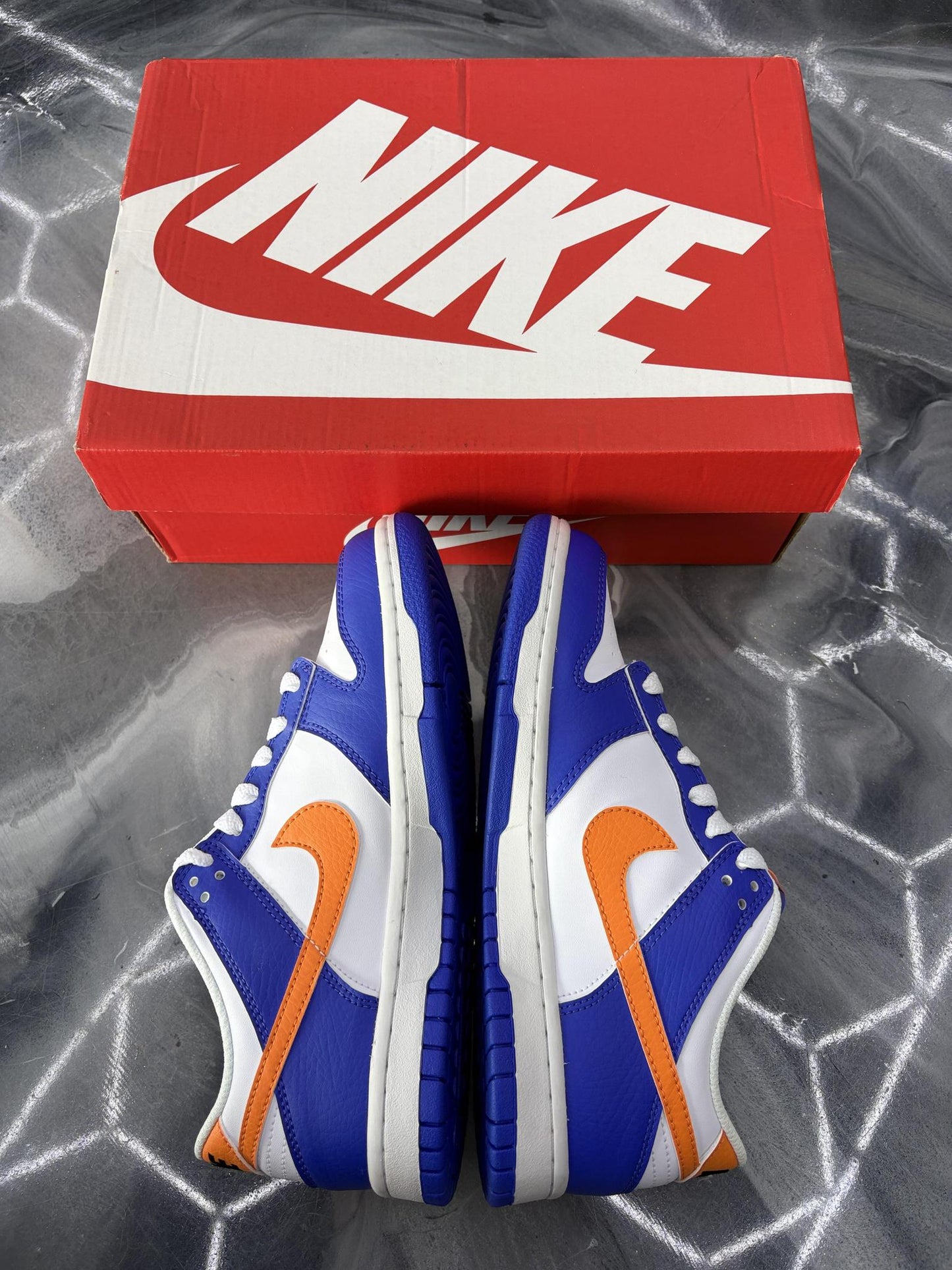 Nike Dunk Low "Knicks" Used Size 5.5Y/7W
