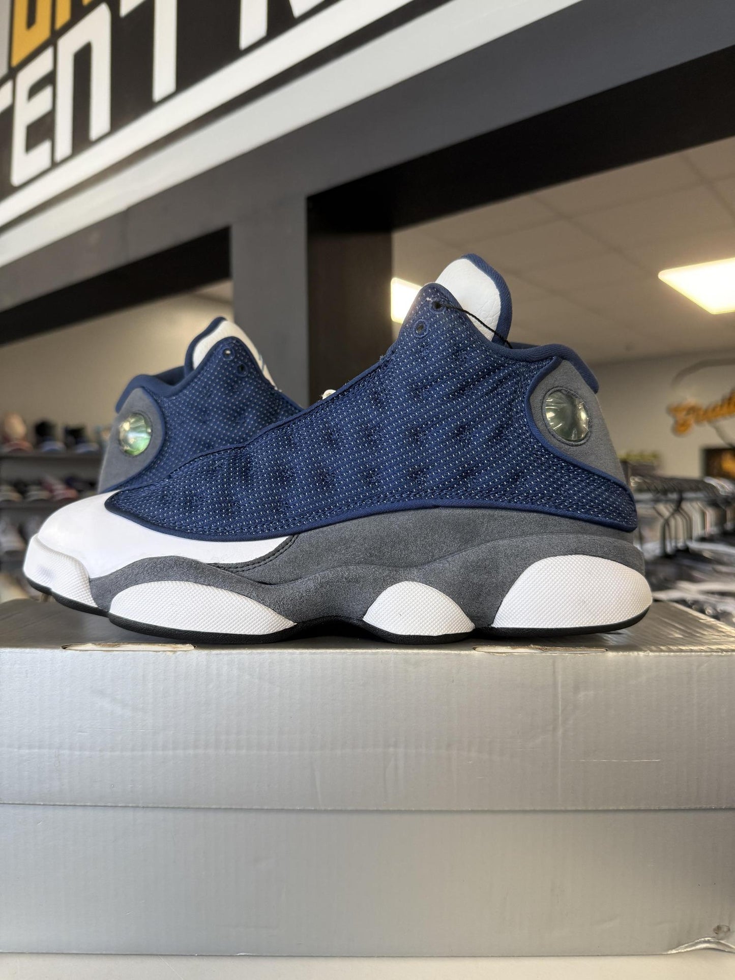 Jordan 13 "Flint" Used Size 8