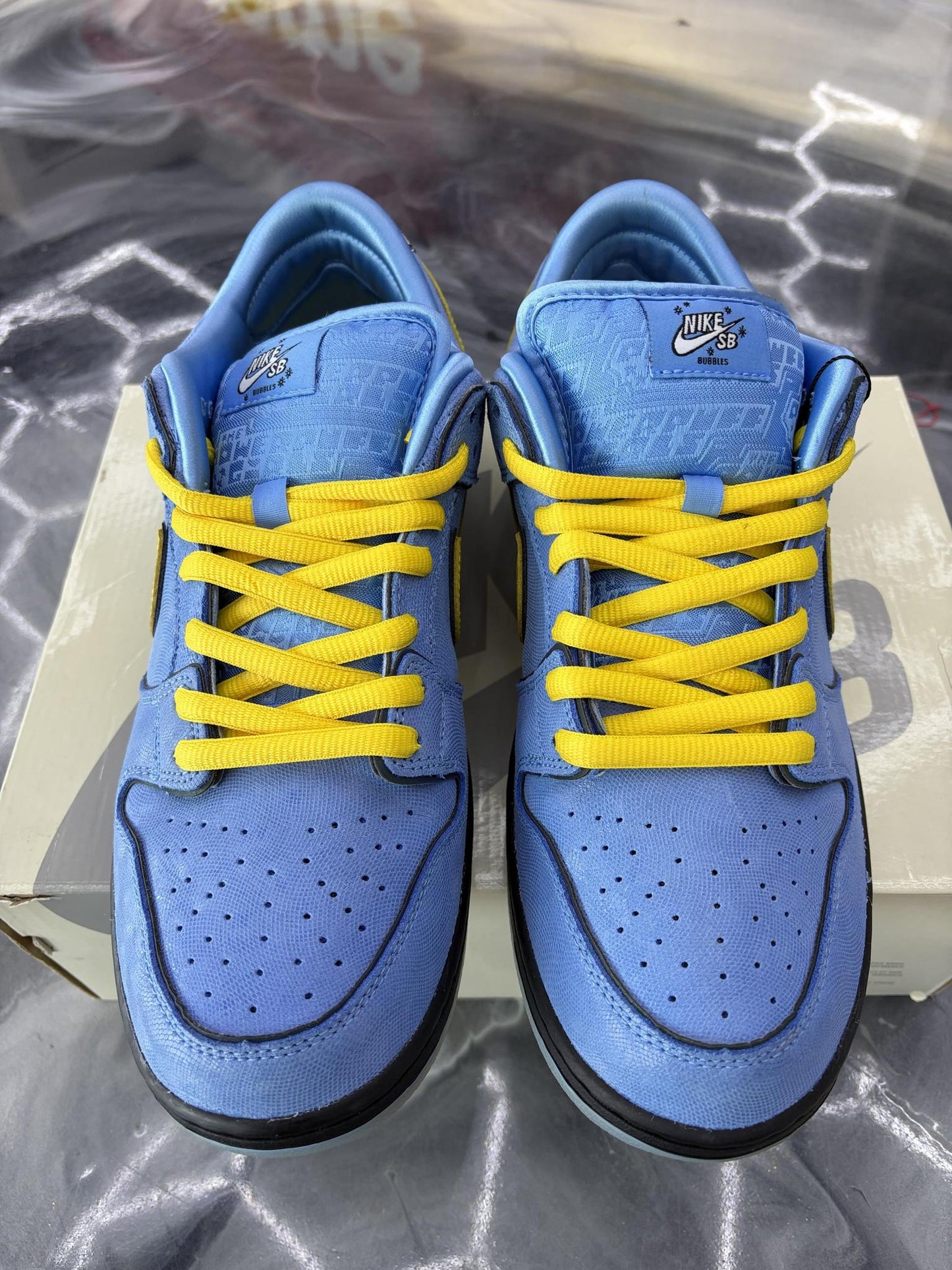 Nike SB Dunk Low "The Powerpuff Girls Bubbles" Used Size 10.5