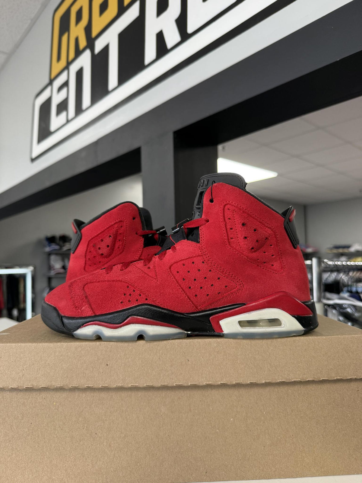 Jordan 6 "Toro" Used Size 6.5Y/8W