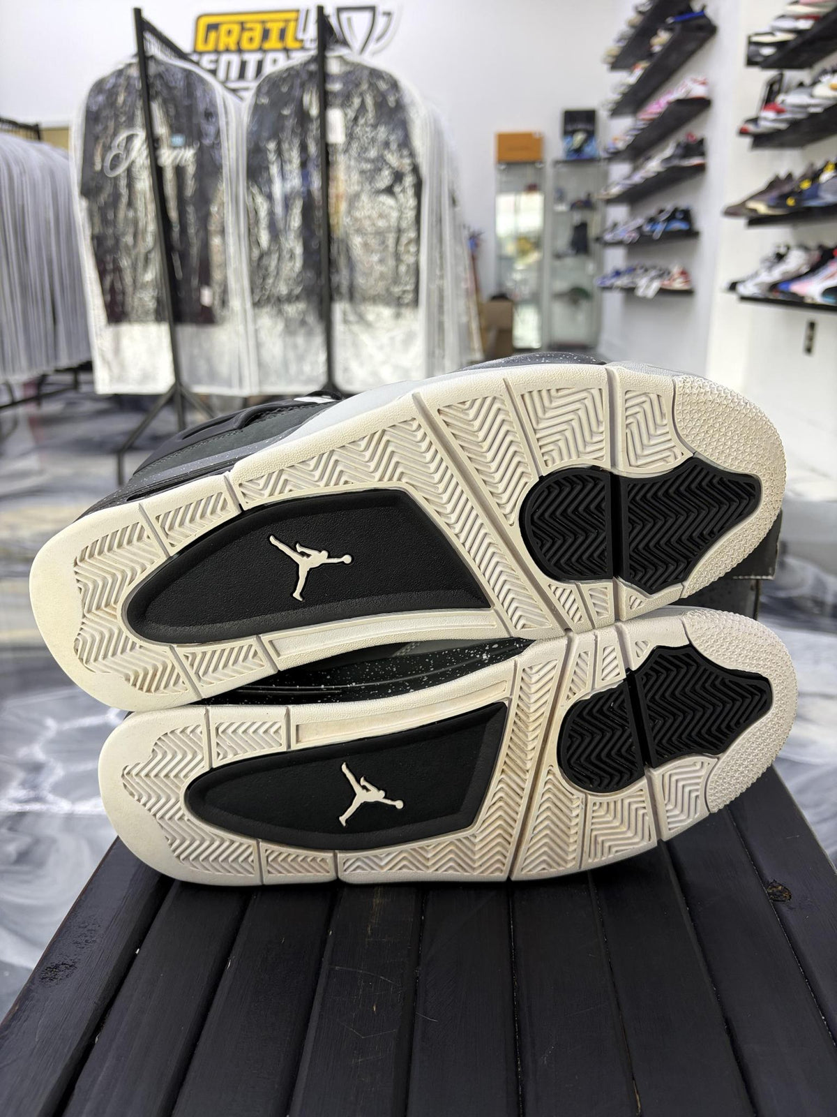 Jordan 4 "Fear" Used Size 10.5