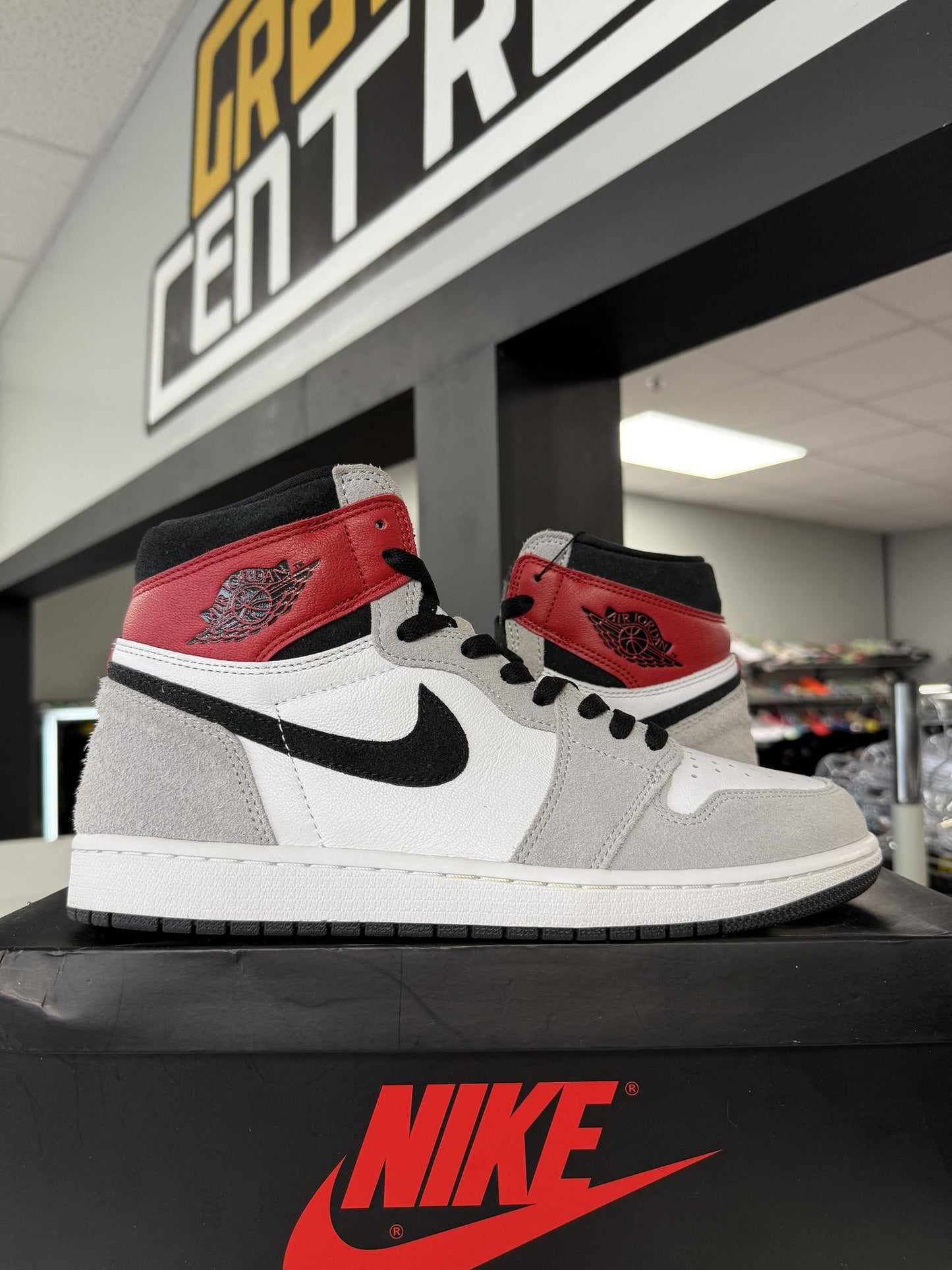 Jordan 1 "Smoke Grey" Used Size 11