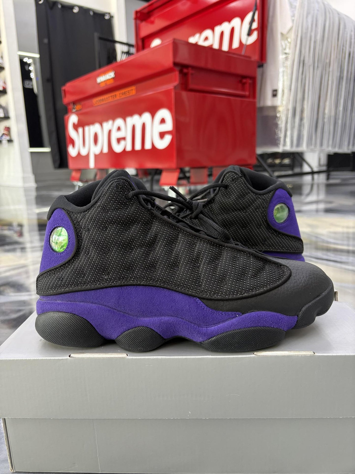 Jordan 13 "Court Purple" Used Size 9