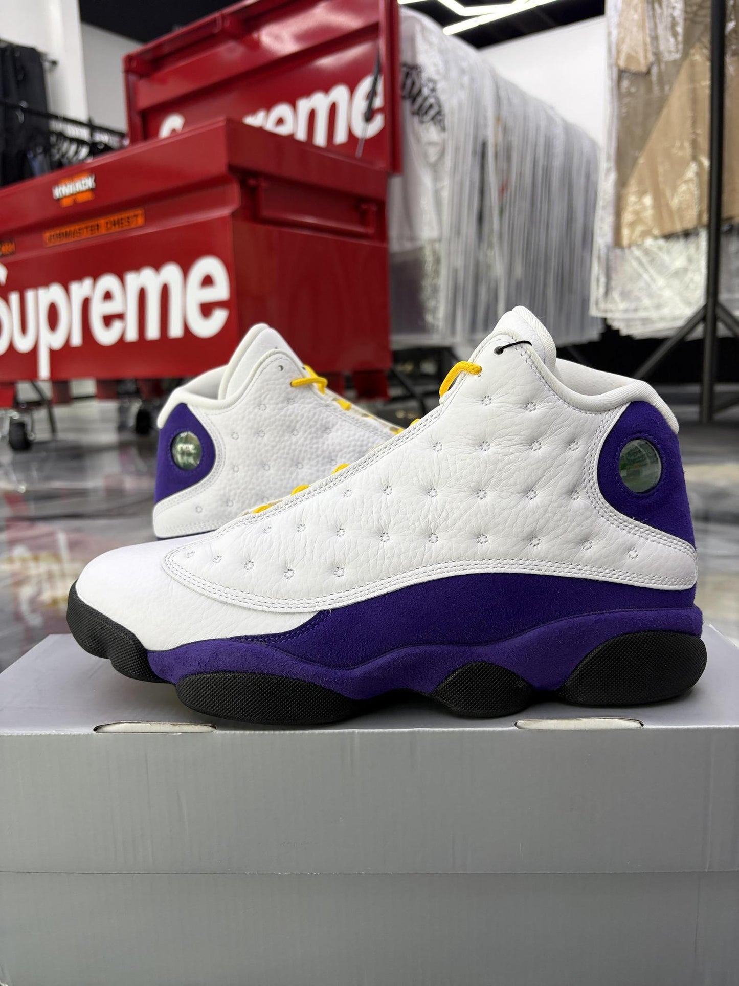 Jordan 13 "Lakers" Used Size 9.5