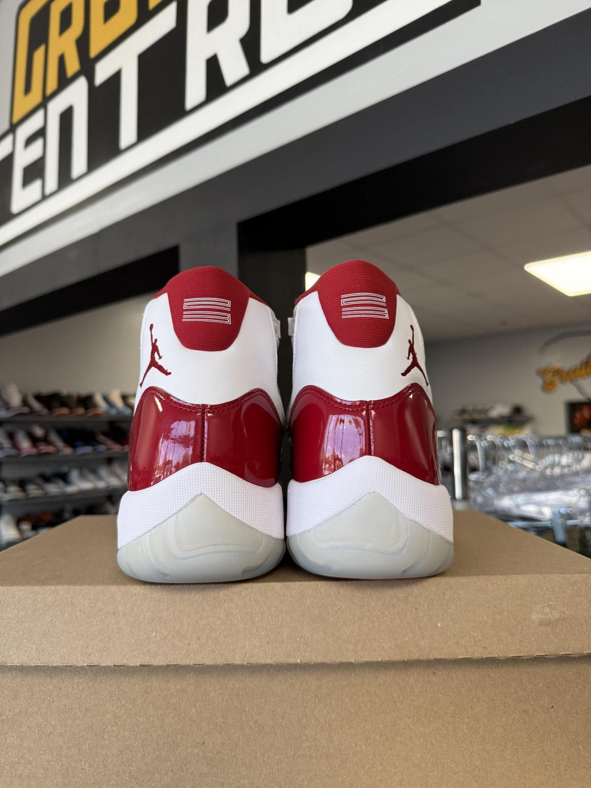 Jordan 11 "Cherry" Used Size 12